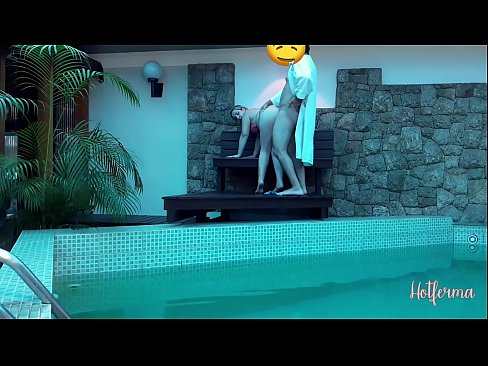 ❤️ Giimbitar sa amo ang katabang sa pool, apan dili makasukol sa init ️❌ Russian porn sa amon ceb.appassistance.ru